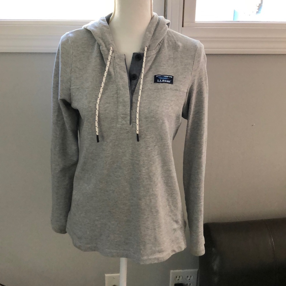 Llbean sweatshirt